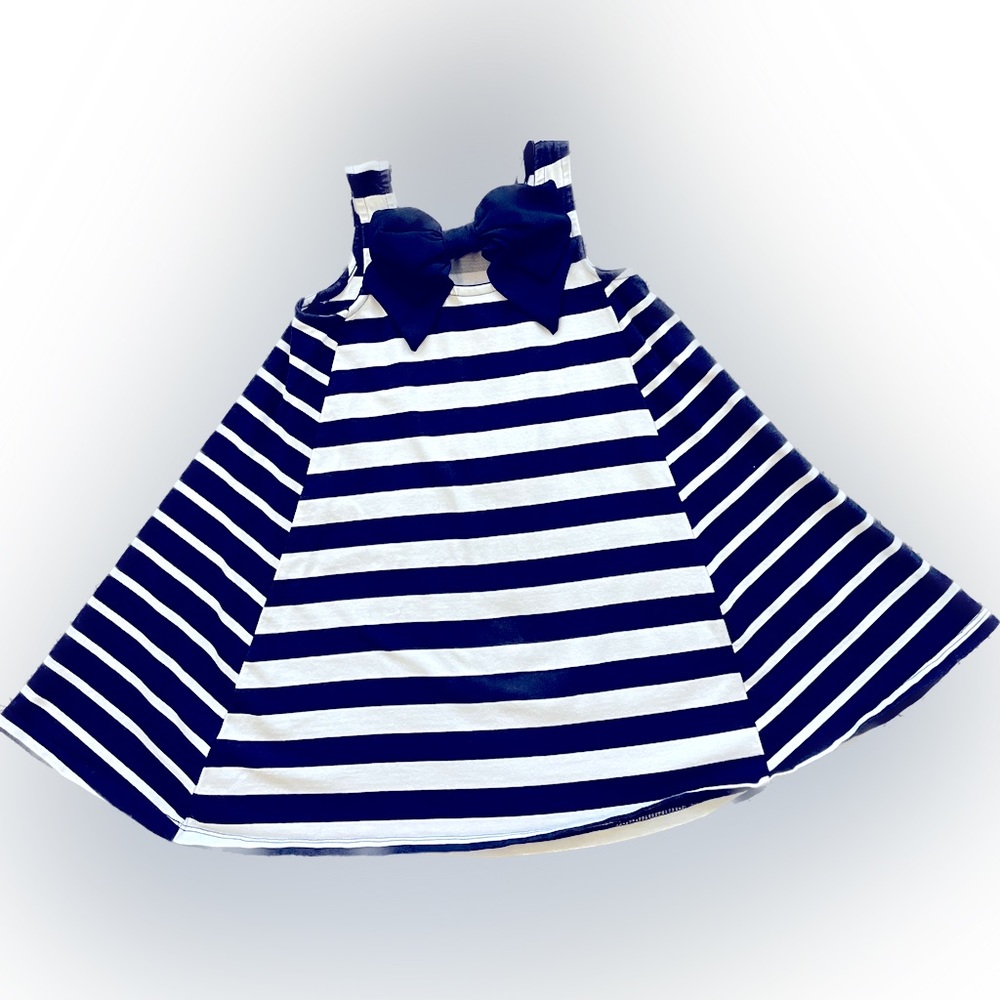 Tommy Bahama navy blue and white dress for girls. Size XS (4). - Picture 2 of 4
